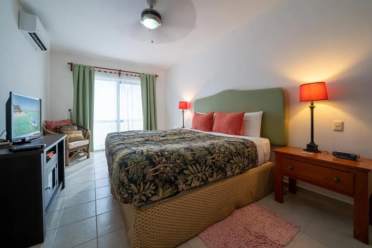 Condo Quintas Pakal - Playacar Phase 2 With Pool - At Quintas Pakal Complex Playa del Carmen Mexico